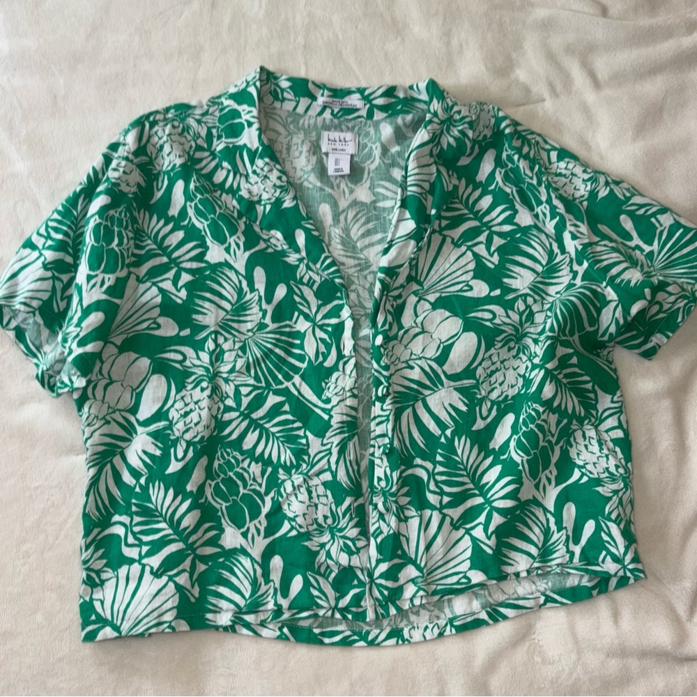 Bobbie Brooks Green and White Floral Button Down Shirt
